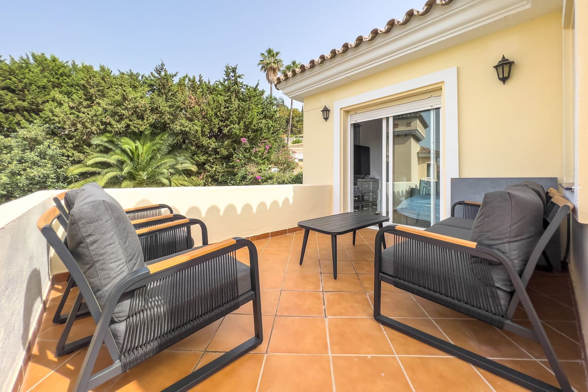 4 Bed Townhouse for sale in Benalmadena Costa Del Sol, Málaga, Spain