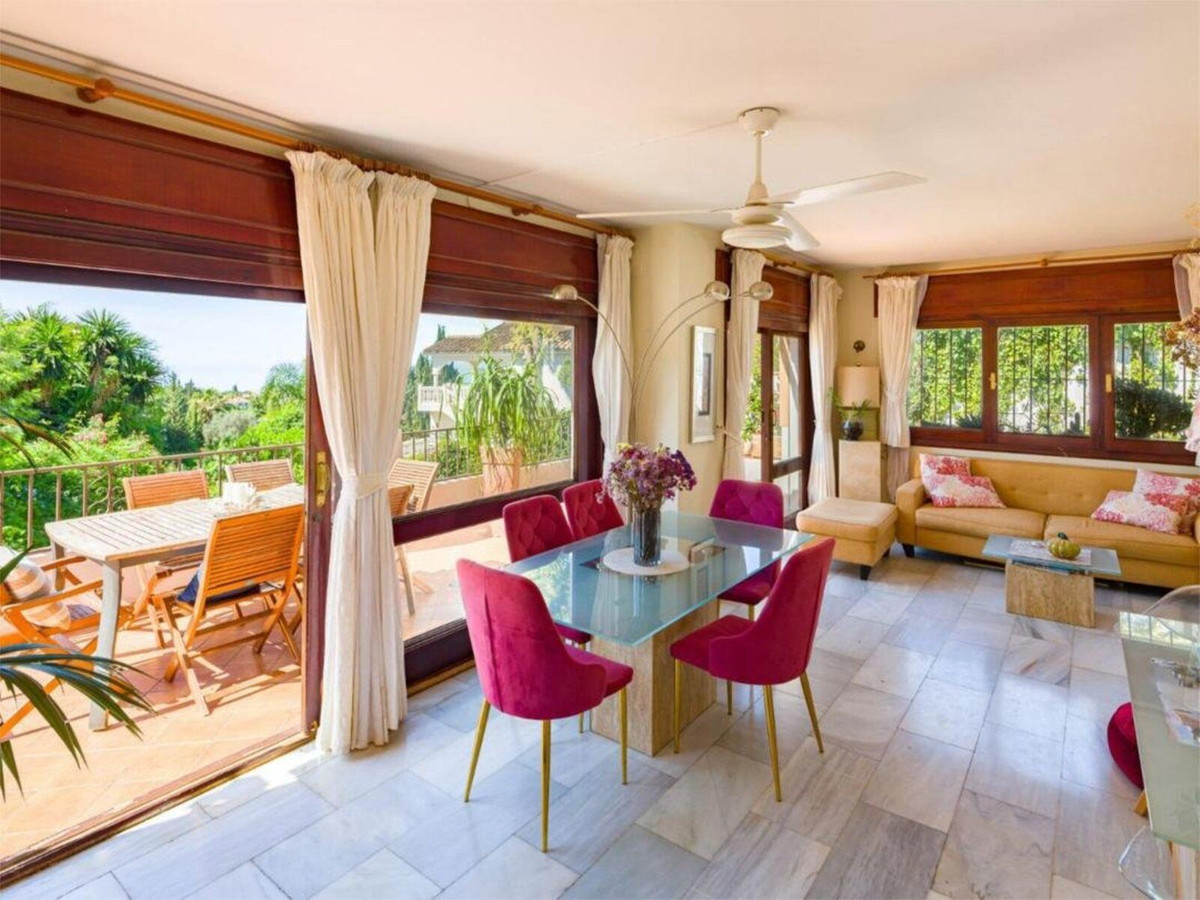 4 Bed Townhouse for sale in El Rosario Costa Del Sol, Málaga, Spain