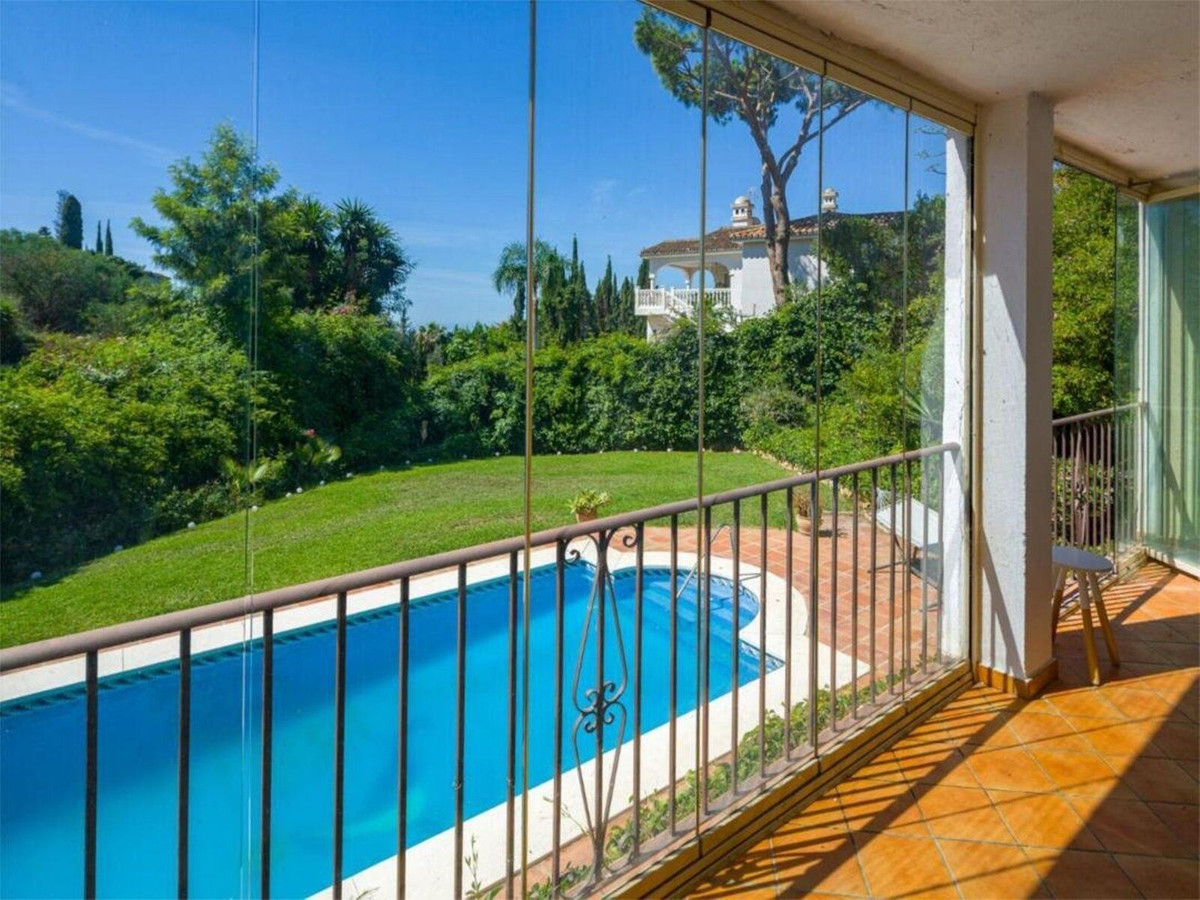 4 Bed Townhouse for sale in El Rosario Costa Del Sol, Málaga, Spain