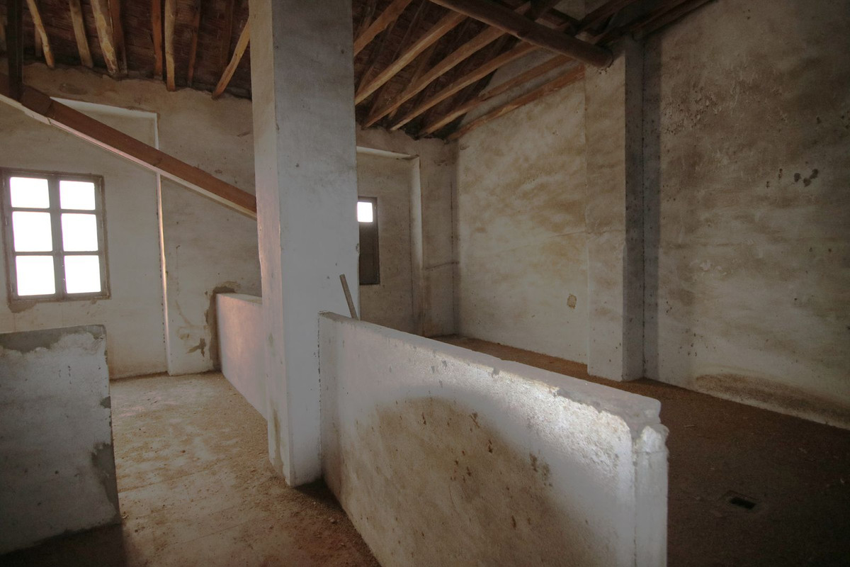 Se vende Nave industrial  en Costa Del Sol, Málaga, España