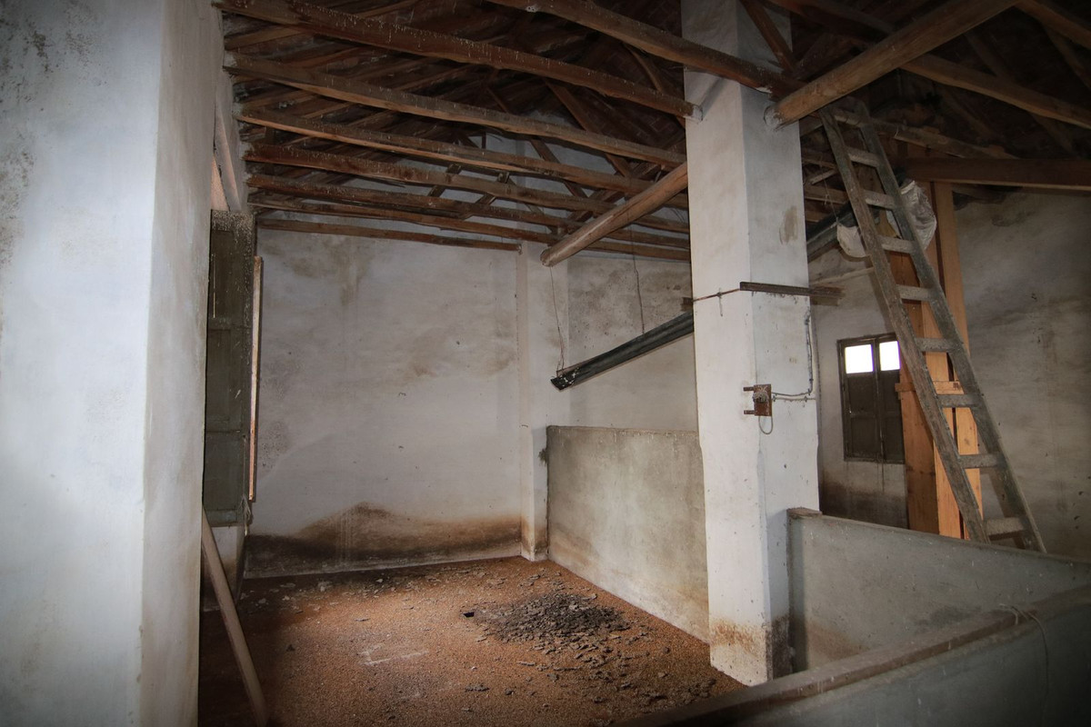 Se vende Nave industrial  en Costa Del Sol, Málaga, España