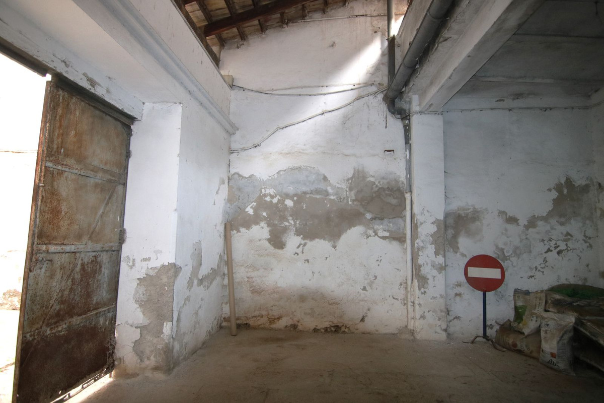 Se vende Nave industrial  en Costa Del Sol, Málaga, España