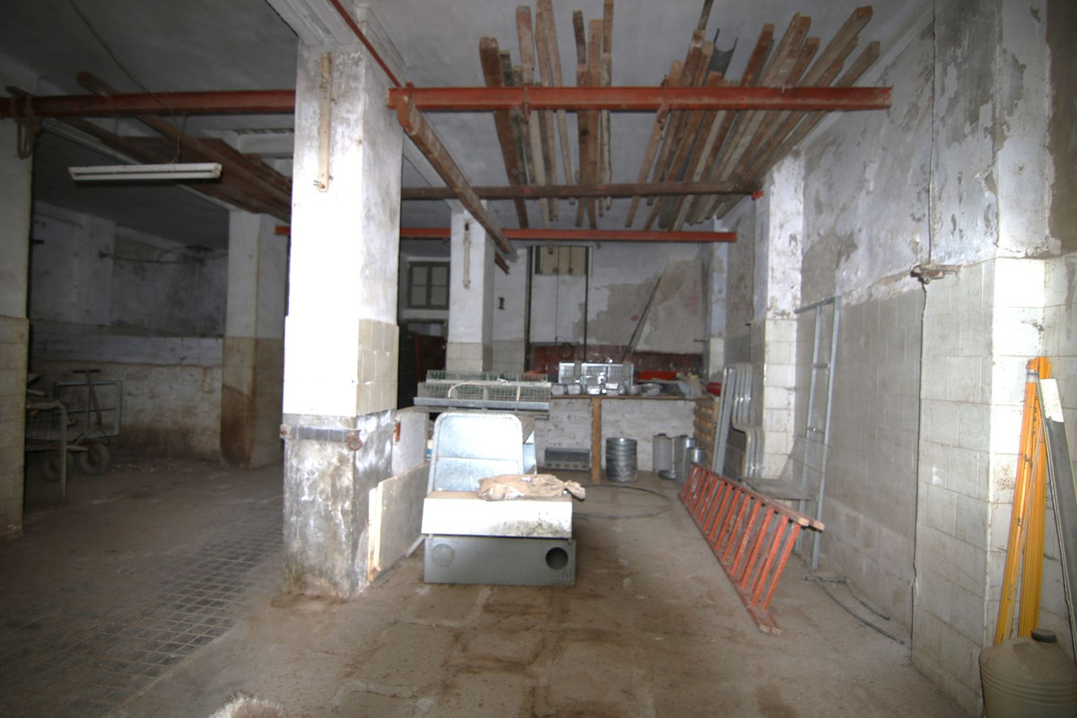 Se vende Nave industrial  en Costa Del Sol, Málaga, España