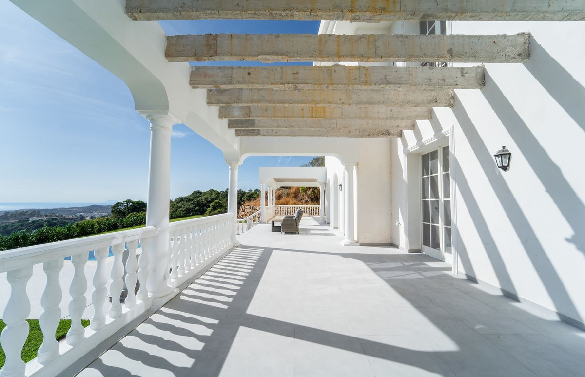 Se vende Villa - Chalet de 6 dormitorios en Costa Del Sol, Málaga, España