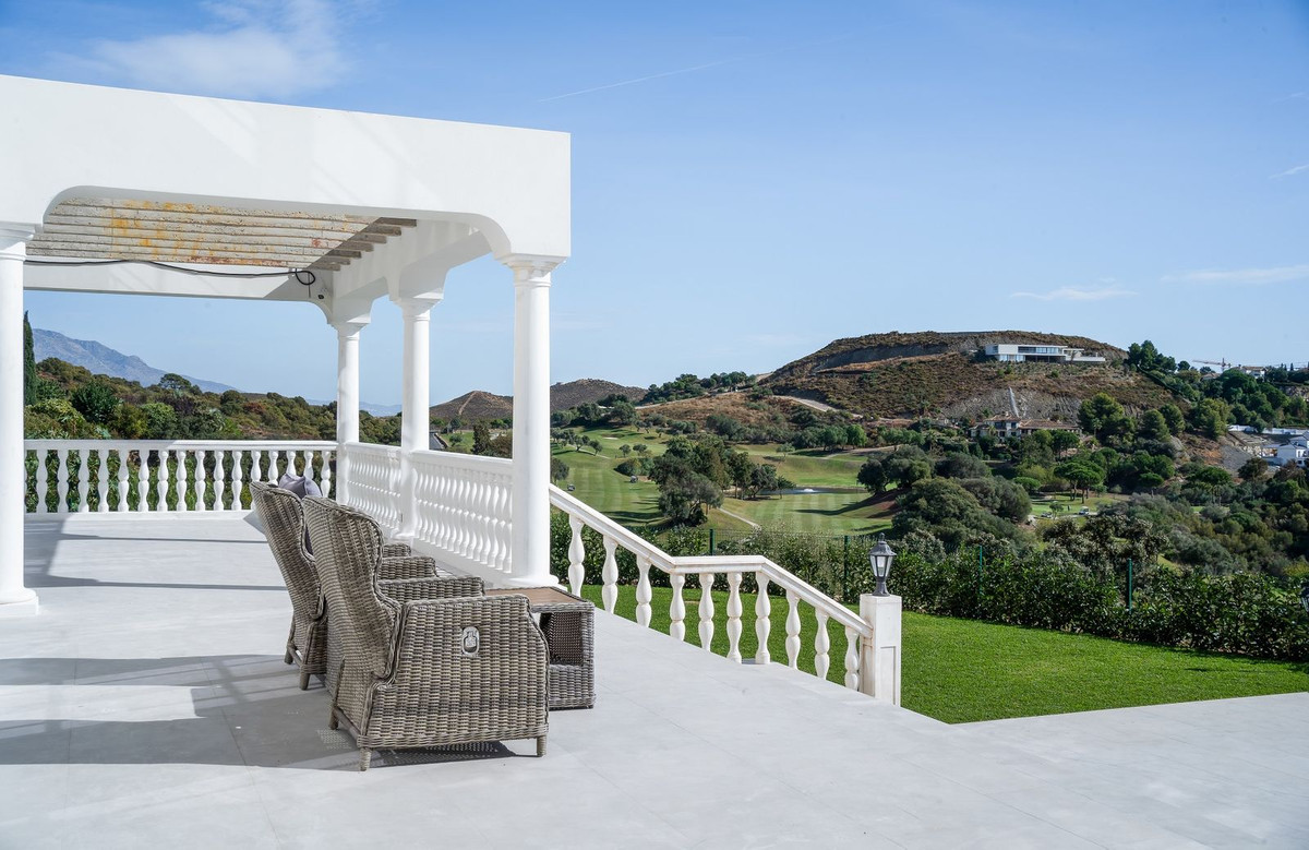 Se vende Villa - Chalet de 6 dormitorios en Costa Del Sol, Málaga, España