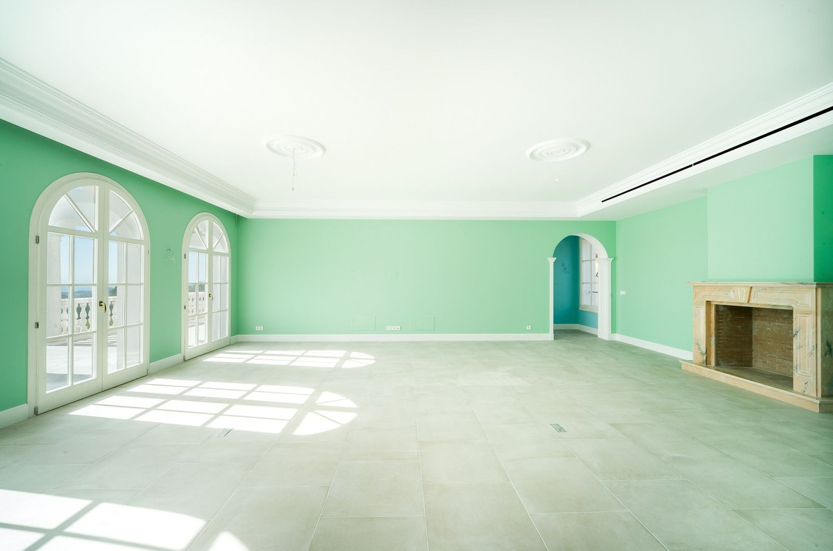 Se vende Villa - Chalet de 6 dormitorios en Costa Del Sol, Málaga, España