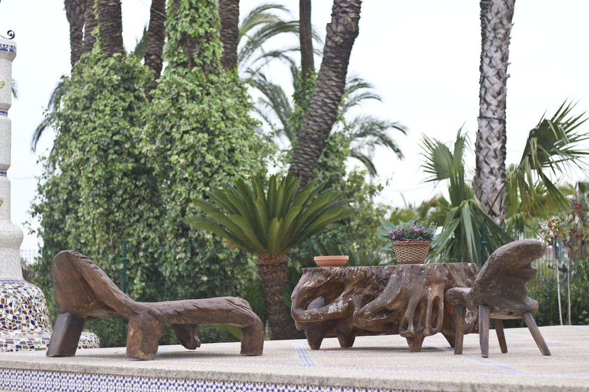5 Bed Townhouse for sale in Villamartin Costa Blanca, Alicante, Spain