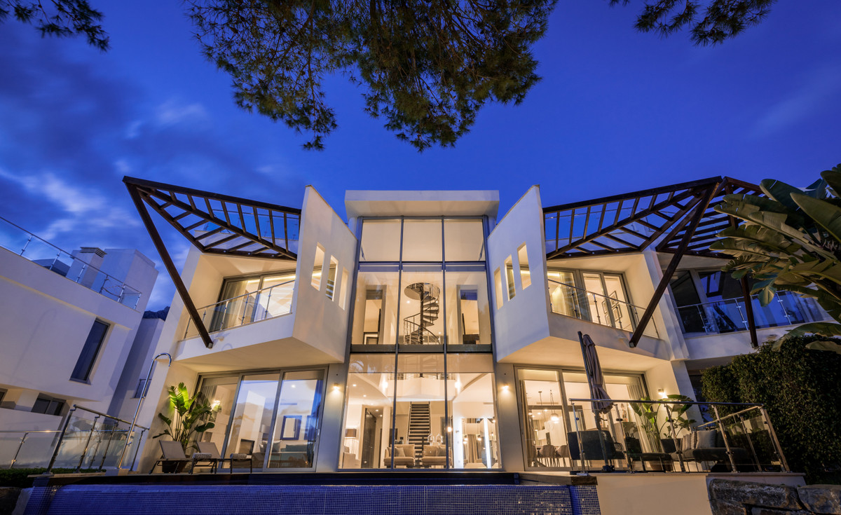 Se vende Adosada de 5 dormitorios en Costa Del Sol, Málaga, España