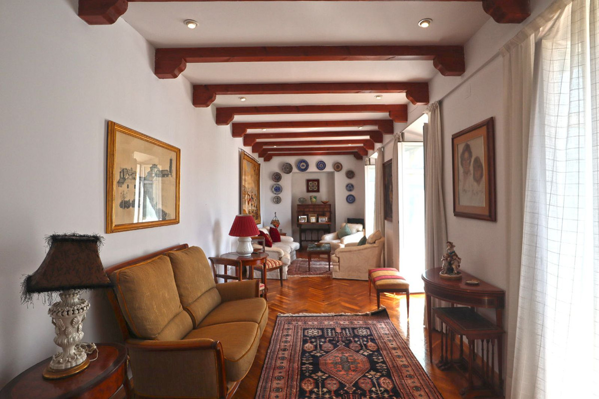 2 Bed Apartment for sale in Marbella Costa Del Sol, Málaga, Spain