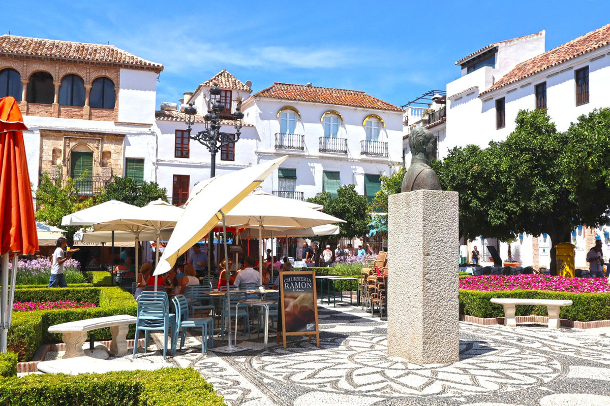 2 Bed Apartment for sale in Marbella Costa Del Sol, Málaga, Spain