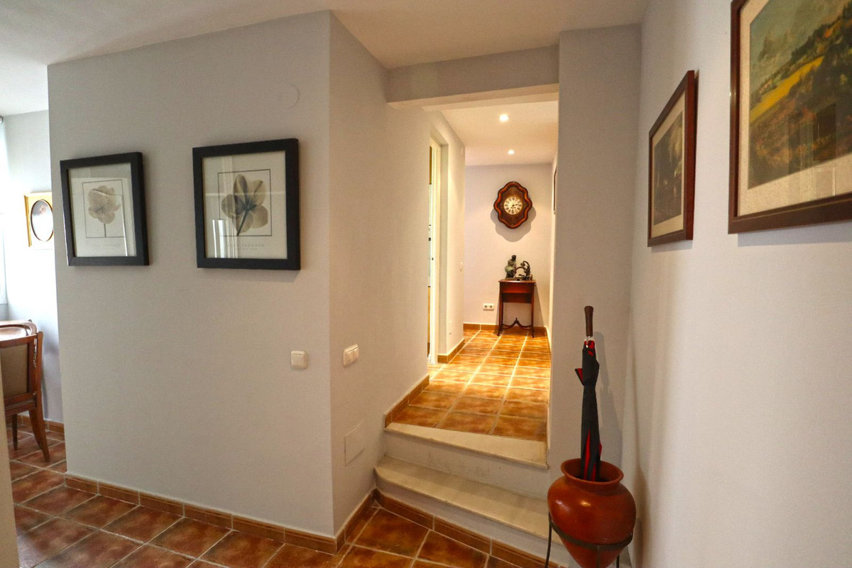 2 Bed Apartment for sale in Marbella Costa Del Sol, Málaga, Spain
