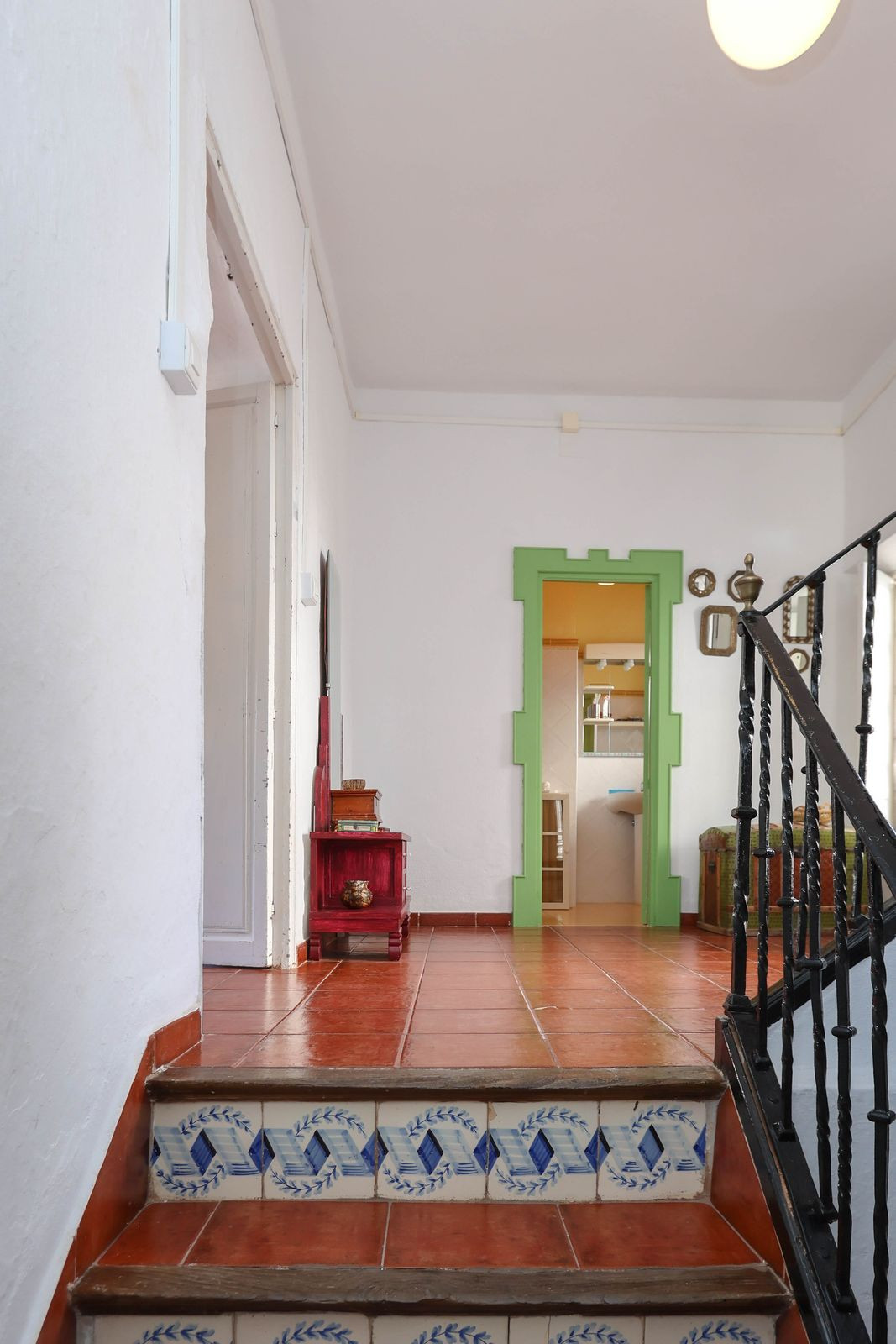 5 Bed Townhouse for sale in Tolox Costa Del Sol, Málaga, Spain