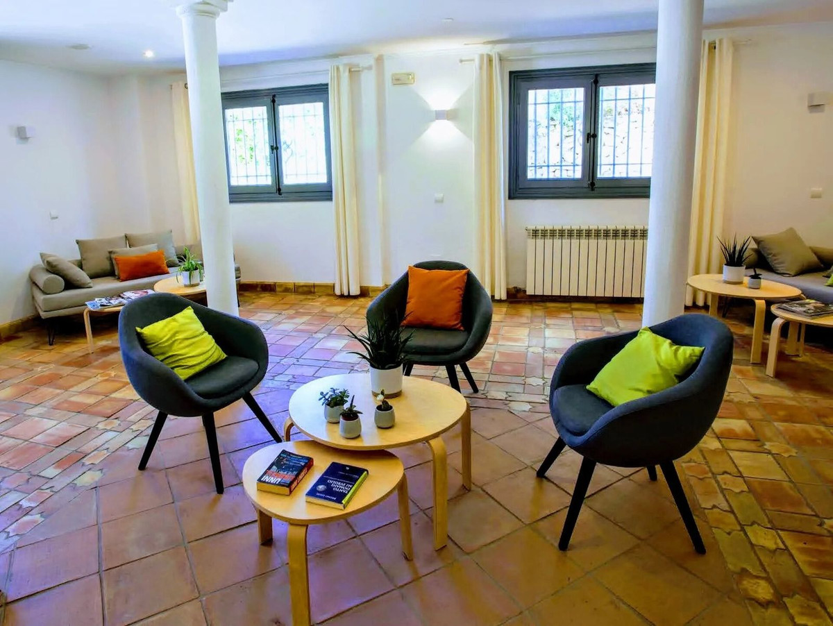 15 Bed Commercial unit for sale in Ronda Costa Del Sol, Málaga, Spain