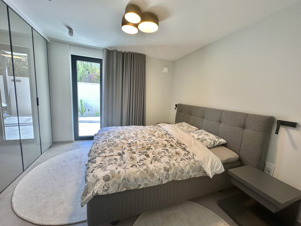 4 Bed Townhouse for sale in Puerto Banús Costa Del Sol, Málaga, Spain