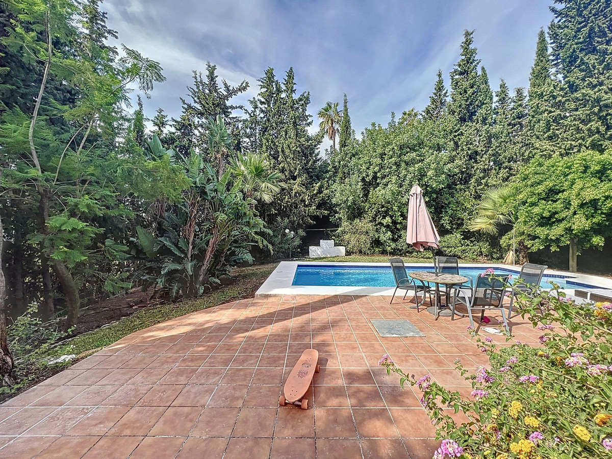 Se vende Villa - Chalet de 5 dormitorios en Costa Del Sol, Málaga, España
