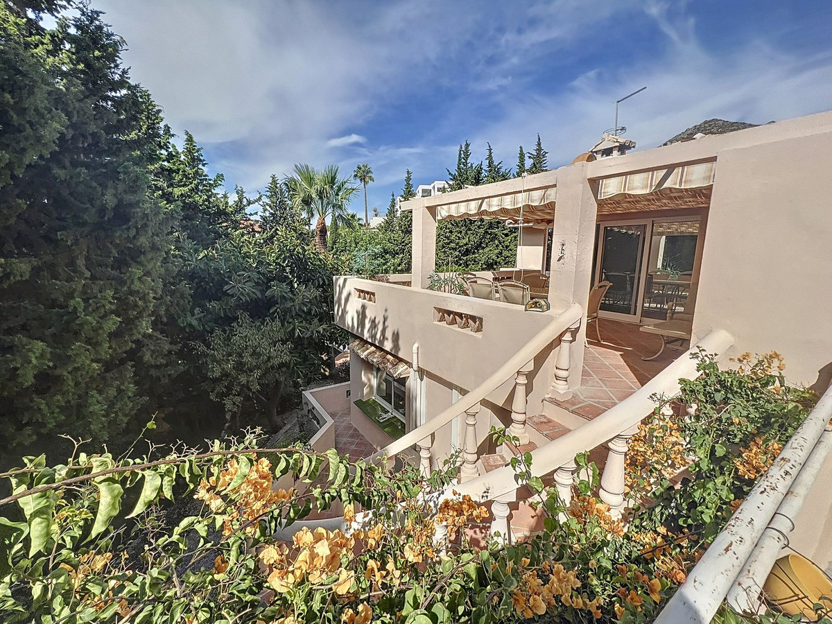 Se vende Villa - Chalet de 5 dormitorios en Costa Del Sol, Málaga, España