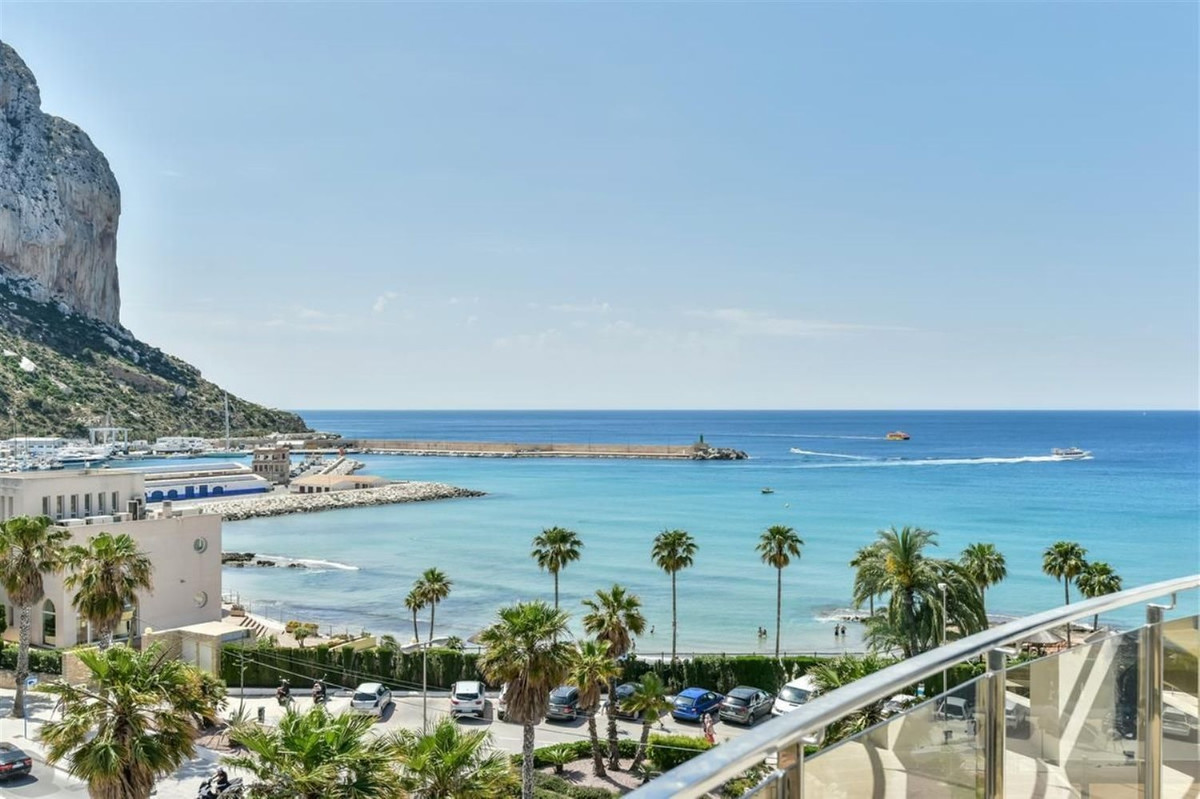 Se vende Apartamento Planta Media de 3 dormitorios en Costa Blanca, Alicante, España
