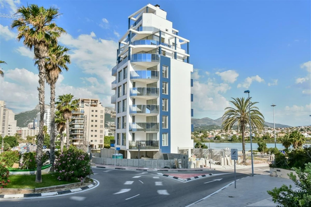 Se vende Apartamento Planta Media de 3 dormitorios en Costa Blanca, Alicante, España