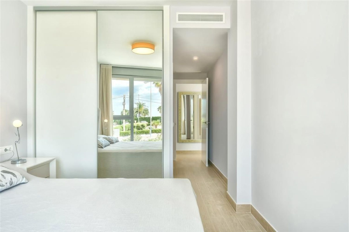 Se vende Apartamento Planta Media de 3 dormitorios en Costa Blanca, Alicante, España