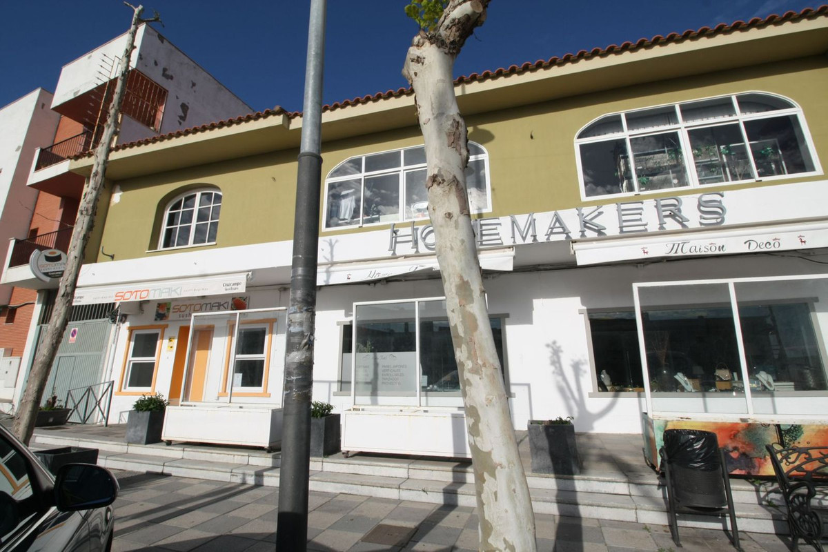 Se vende Tienda  en Costa Del Sol, Cadiz, España