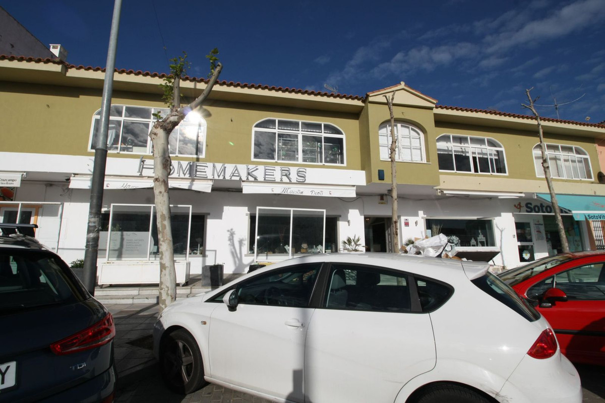Se vende Tienda  en Costa Del Sol, Cadiz, España