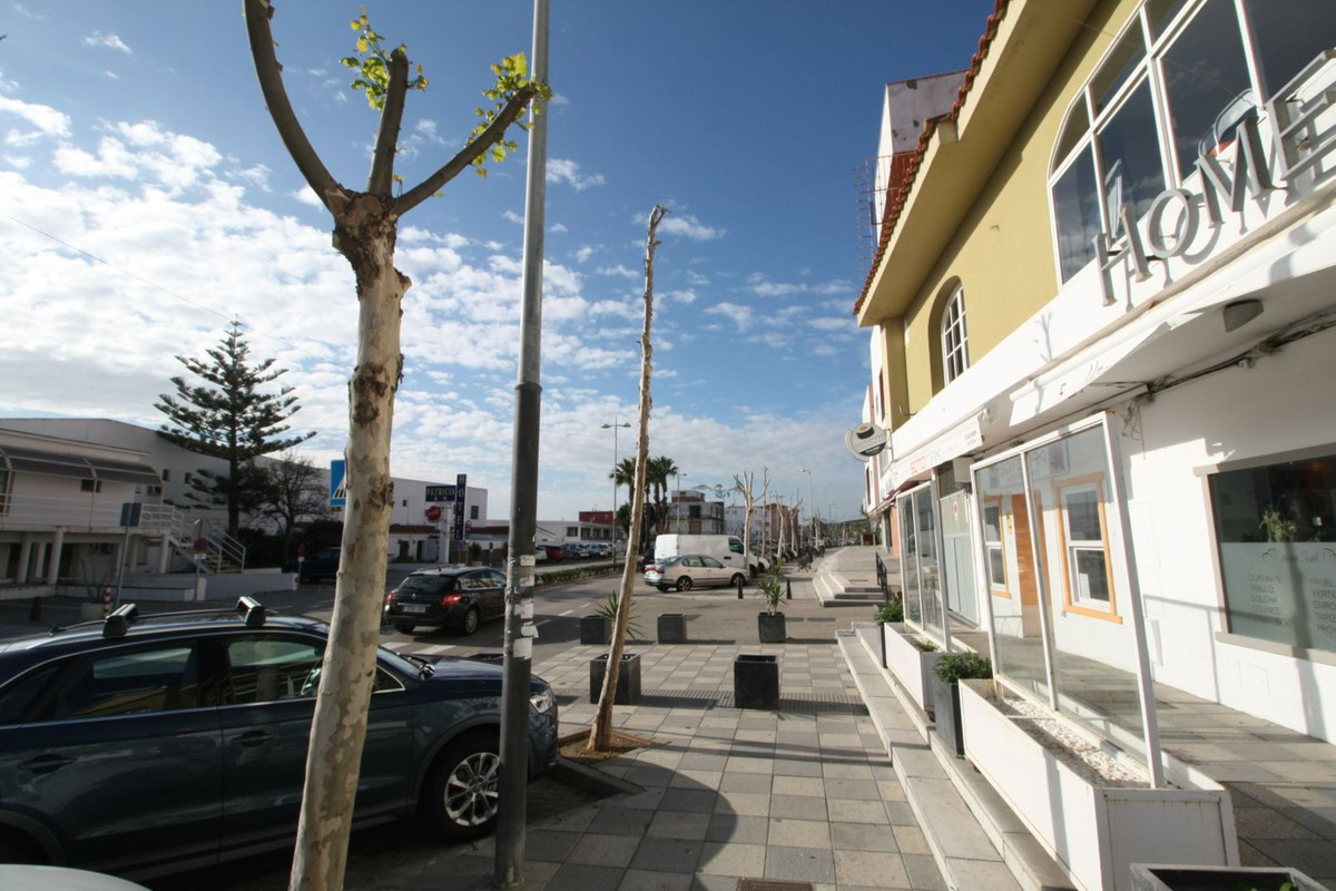 Se vende Tienda  en Costa Del Sol, Cadiz, España