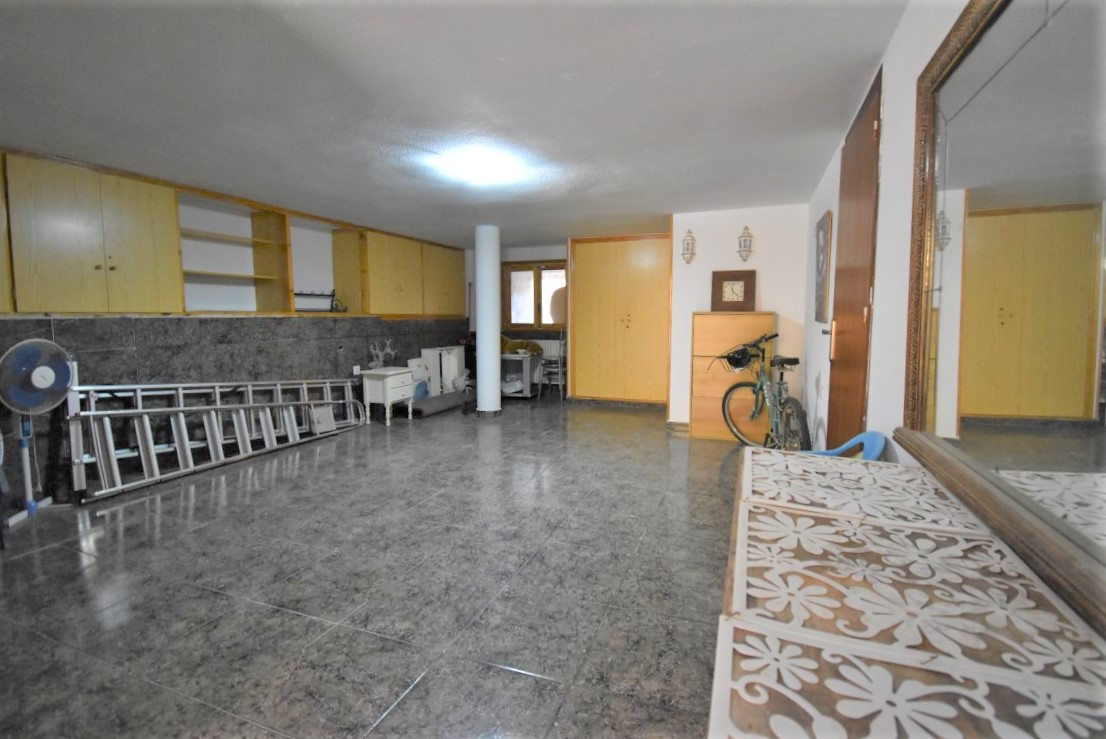 6 Bed Townhouse for sale in Villamartin Costa Blanca, Alicante, Spain