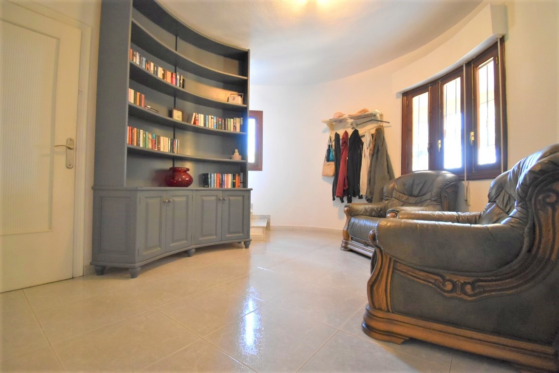 6 Bed Townhouse for sale in Villamartin Costa Blanca, Alicante, Spain