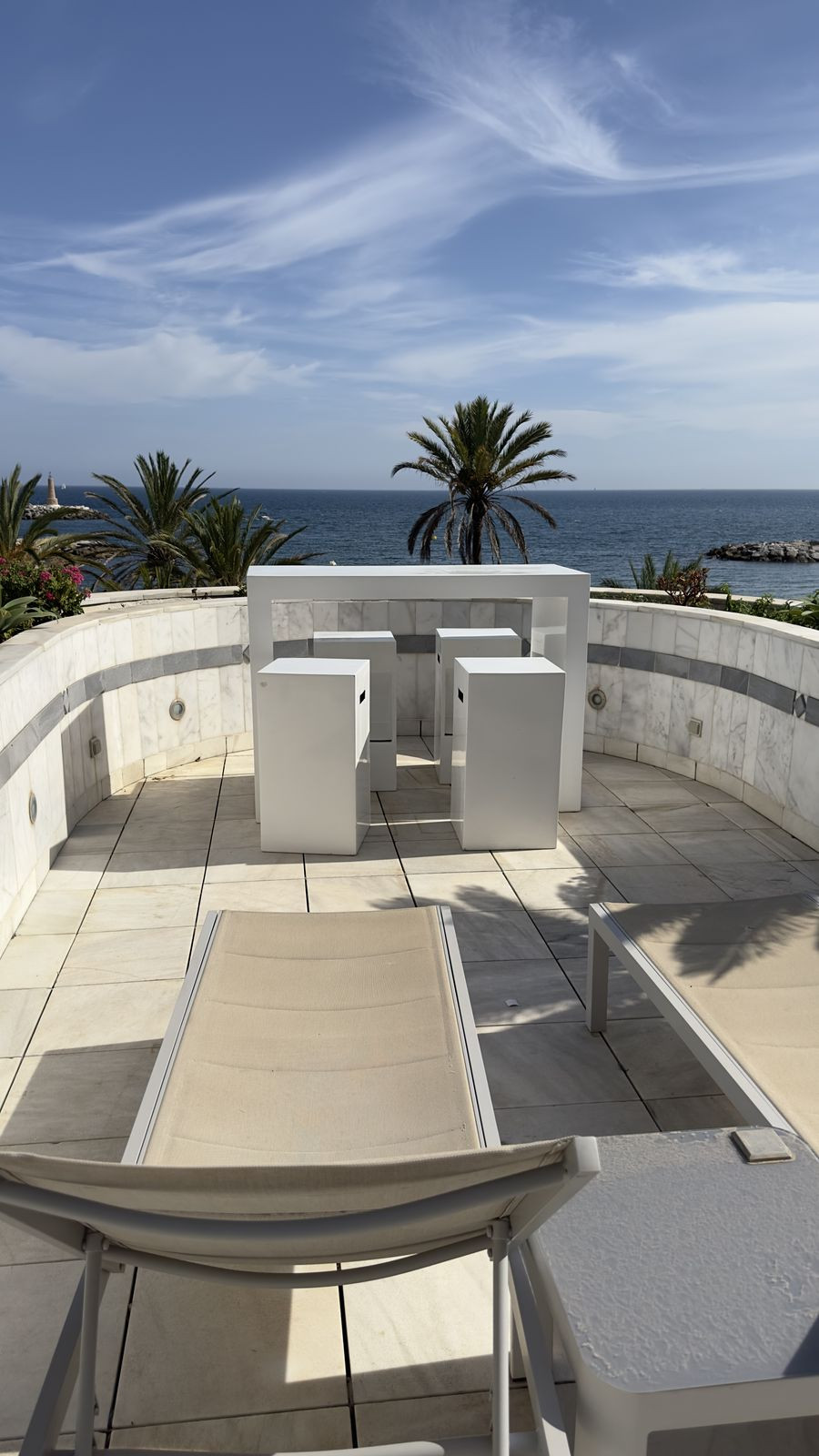 3 Bed Apartment for sale in Puerto Banús Costa Del Sol, Málaga, Spain