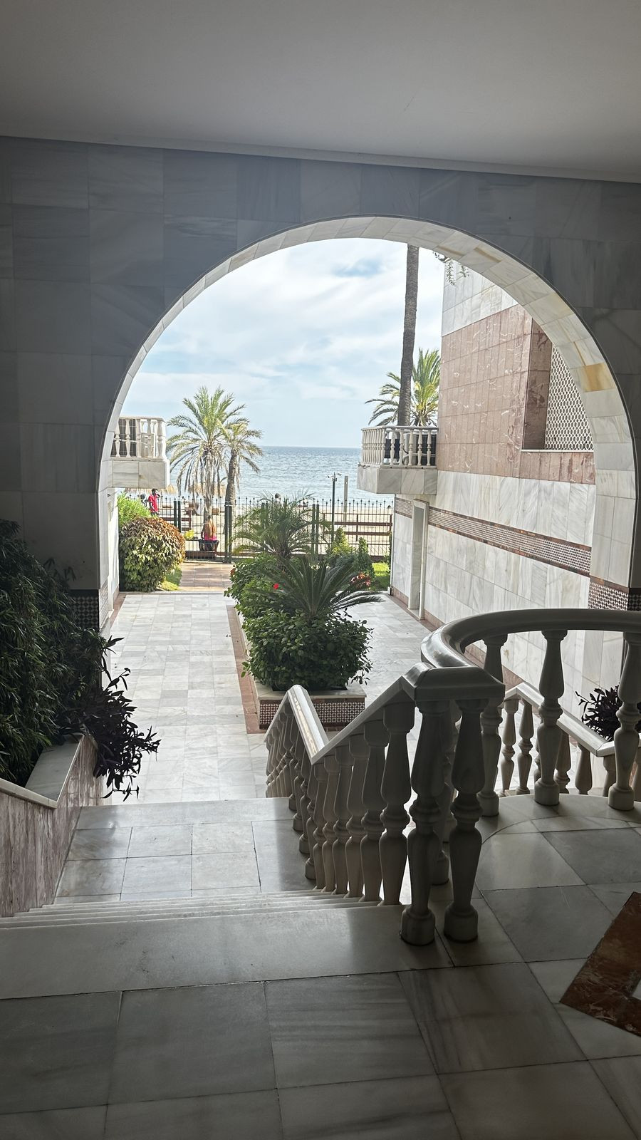 3 Bed Apartment for sale in Puerto Banús Costa Del Sol, Málaga, Spain