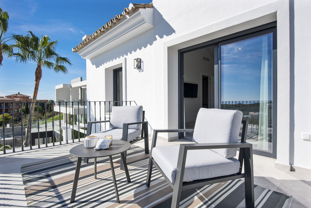 Se vende Villa - Chalet de 5 dormitorios en Costa Del Sol, Málaga, España