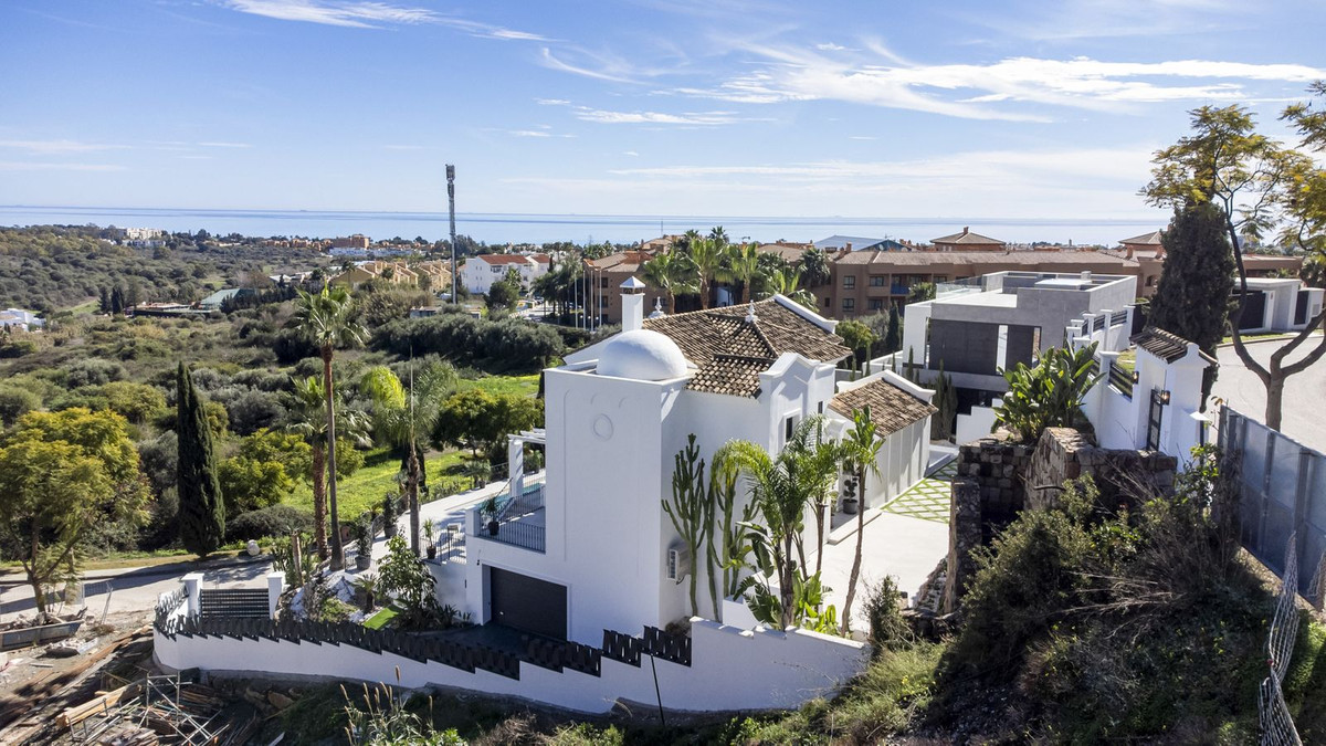 Se vende Villa - Chalet de 5 dormitorios en Costa Del Sol, Málaga, España