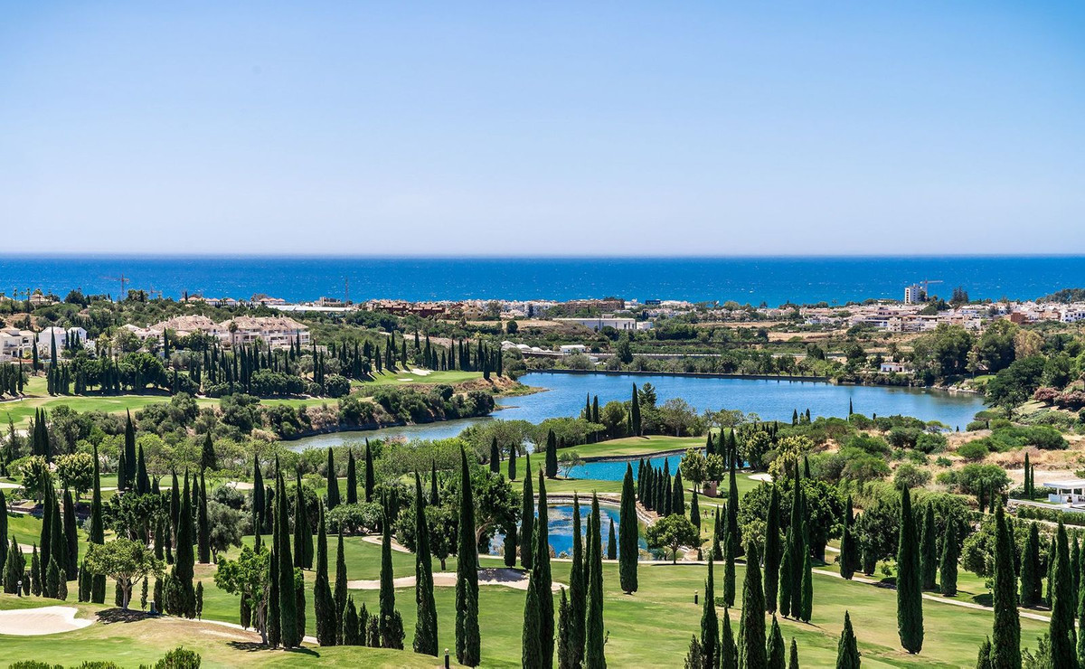 Se vende Villa - Chalet de 5 dormitorios en Costa Del Sol, Málaga, España