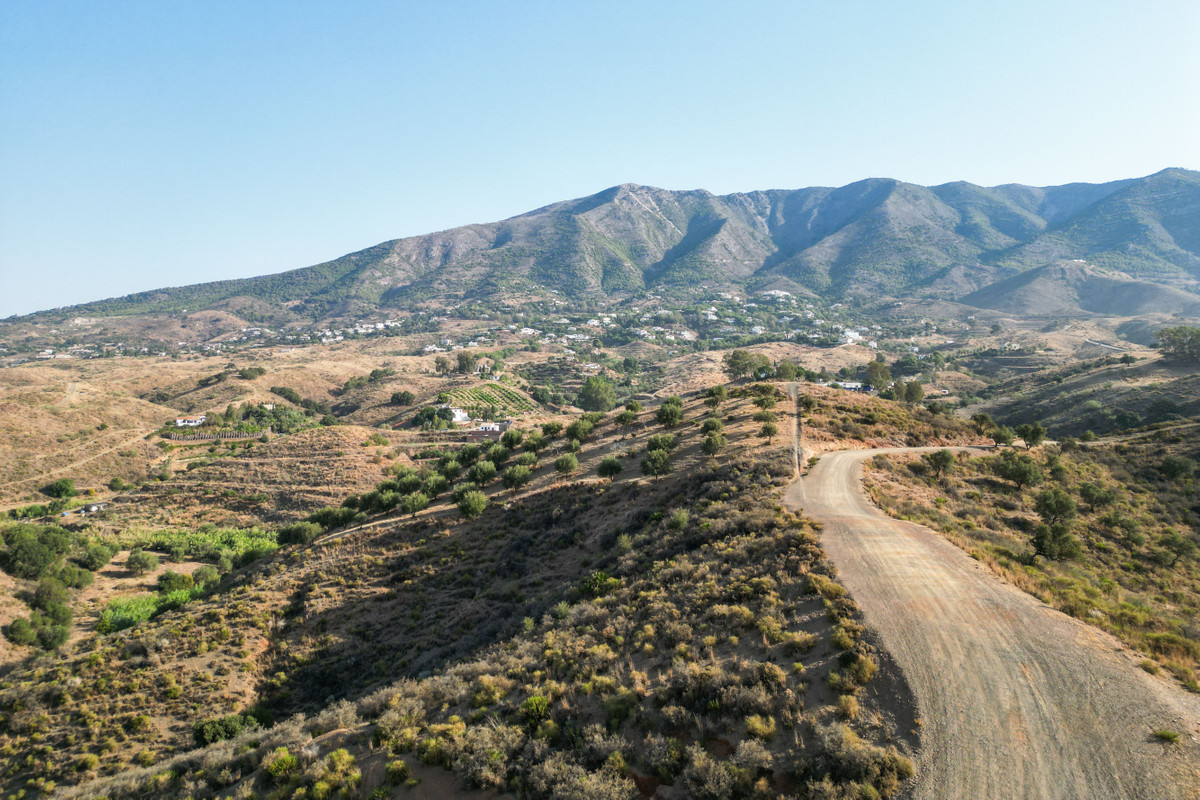 Se vende Terreno Rustico  en Costa Del Sol, Málaga, España