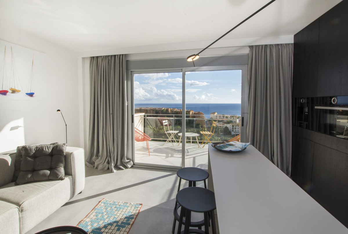2 Bed Apartment for sale in Altea Costa Blanca, Alicante, Spain