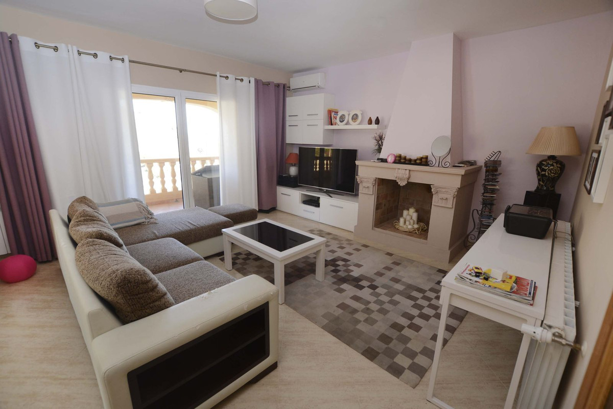 3 Bed Townhouse for sale in Calpe Costa Blanca, Alicante, Spain