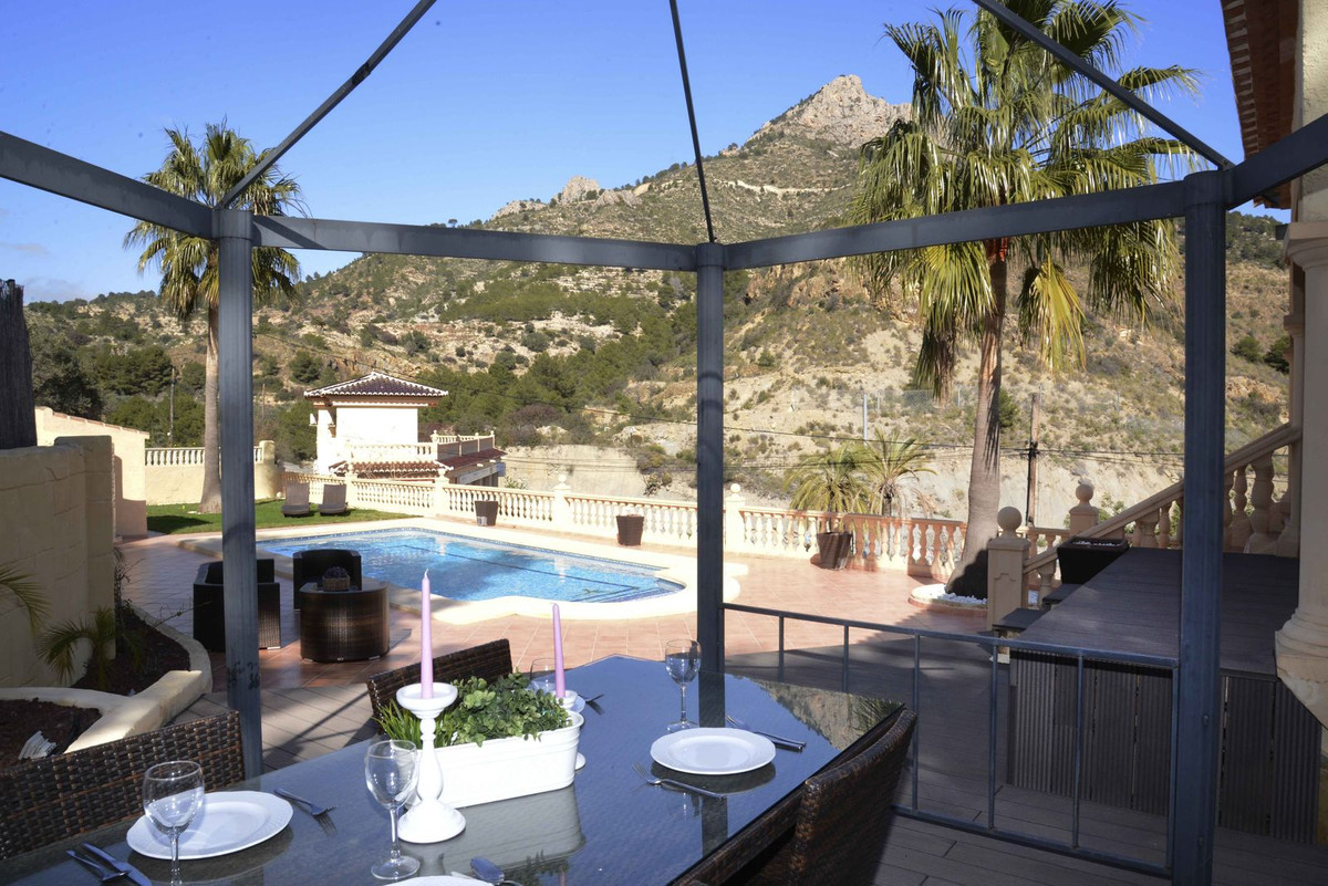 3 Bed Townhouse for sale in Calpe Costa Blanca, Alicante, Spain