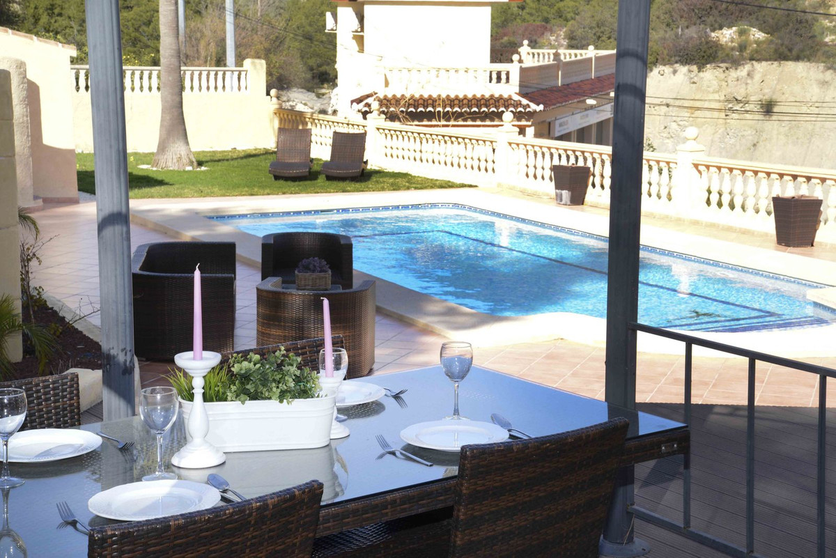 3 Bed Townhouse for sale in Calpe Costa Blanca, Alicante, Spain