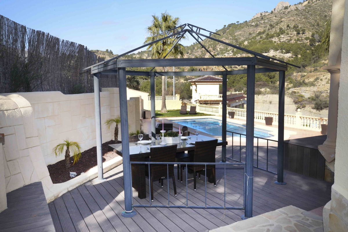 3 Bed Townhouse for sale in Calpe Costa Blanca, Alicante, Spain