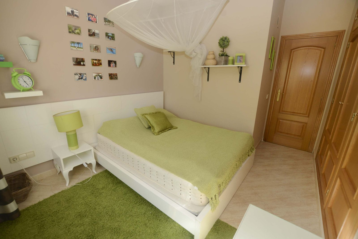3 Bed Townhouse for sale in Calpe Costa Blanca, Alicante, Spain