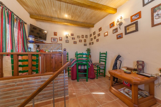 3 Bed Townhouse for sale in El Padron Costa Del Sol, Málaga, Spain