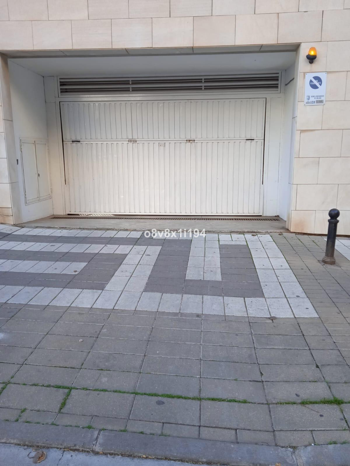 Se vende Garaje  en Costa Del Sol, Málaga, España