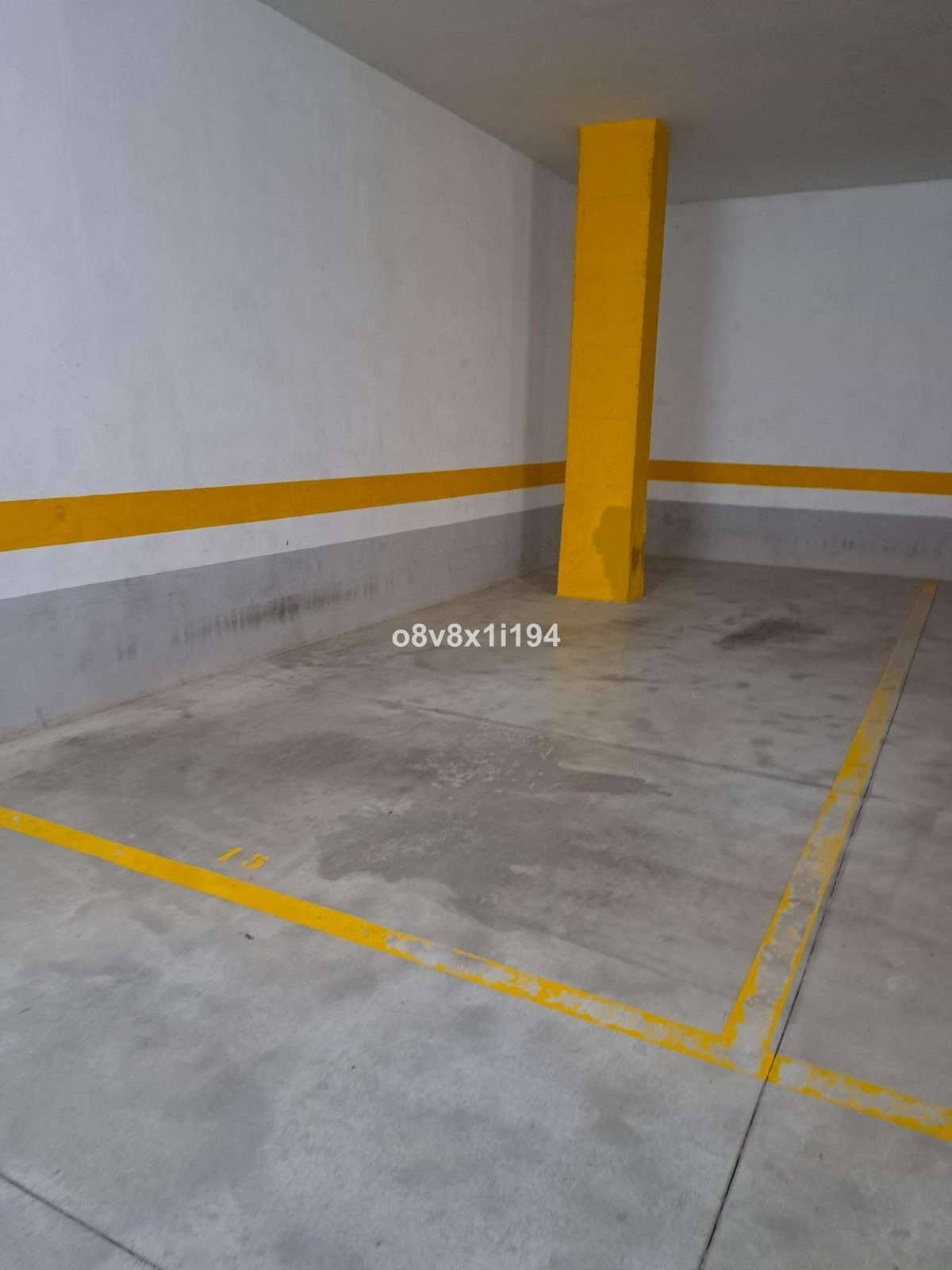 Se vende Garaje  en Costa Del Sol, Málaga, España