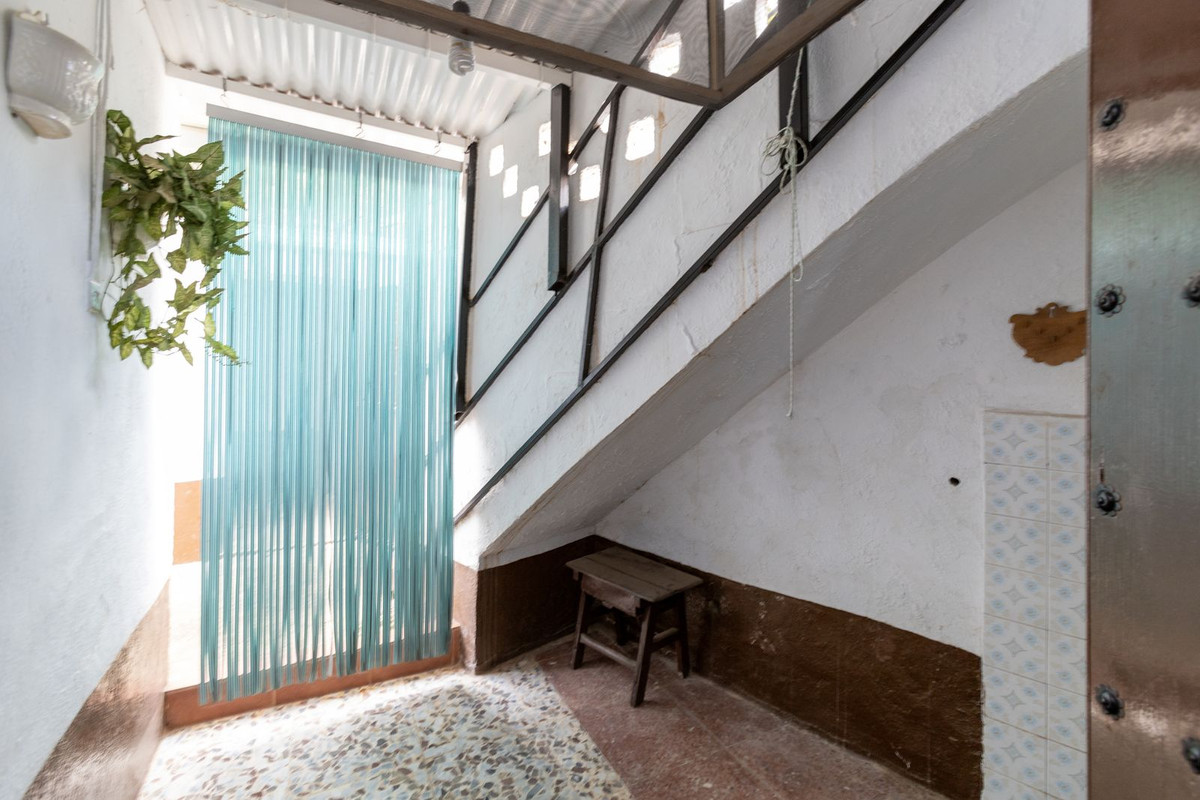 Se vende Villa - Chalet de 4 dormitorios en Costa Del Sol East, Málaga, España