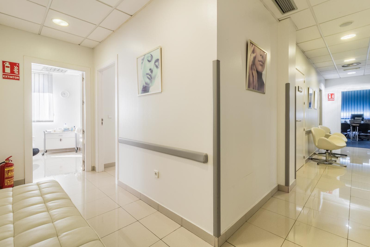 Se vende Negocio de 10 dormitorios en Costa Del Sol, Málaga, España