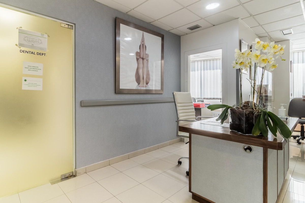 Se vende Negocio de 10 dormitorios en Costa Del Sol, Málaga, España