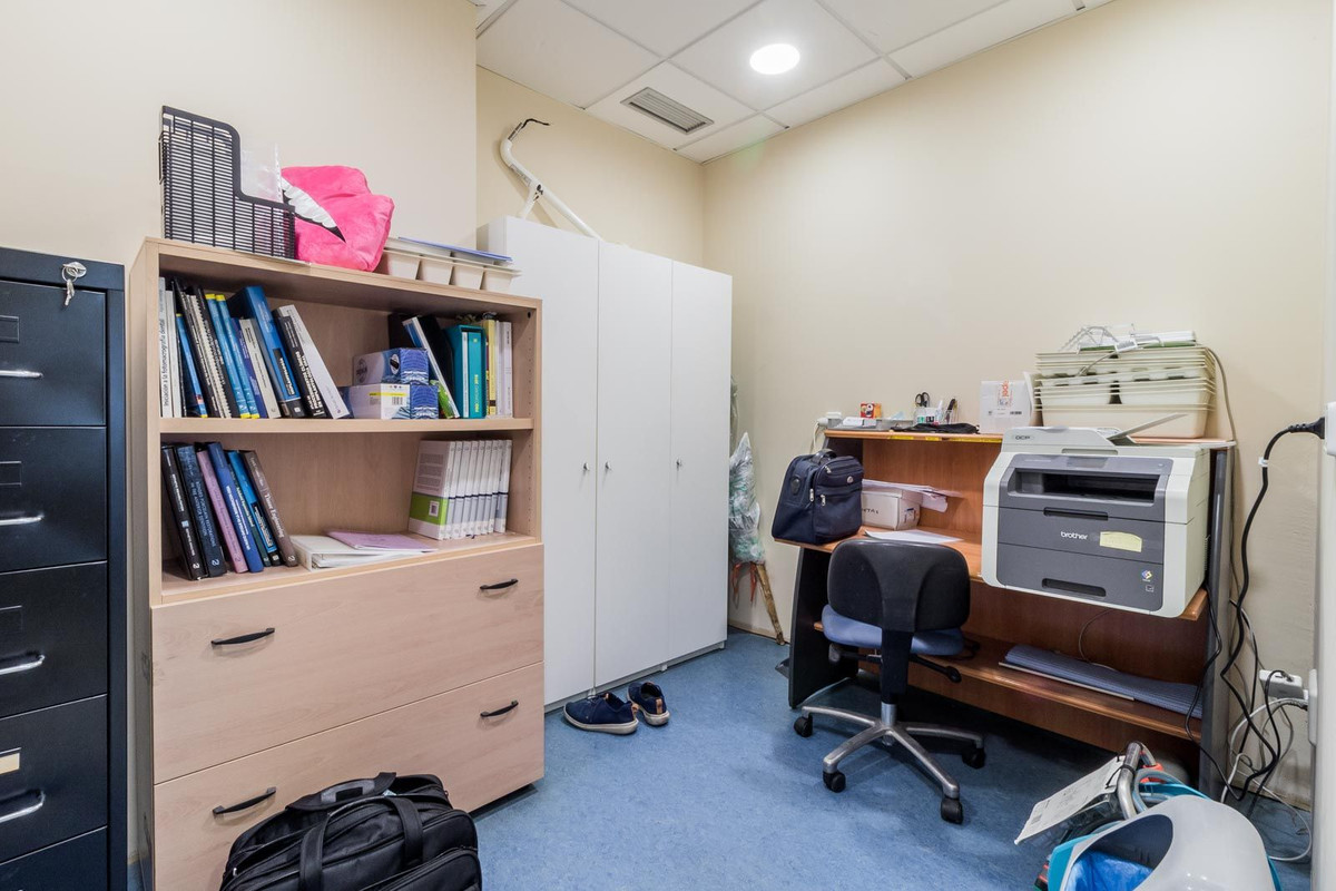 Se vende Negocio de 10 dormitorios en Costa Del Sol, Málaga, España