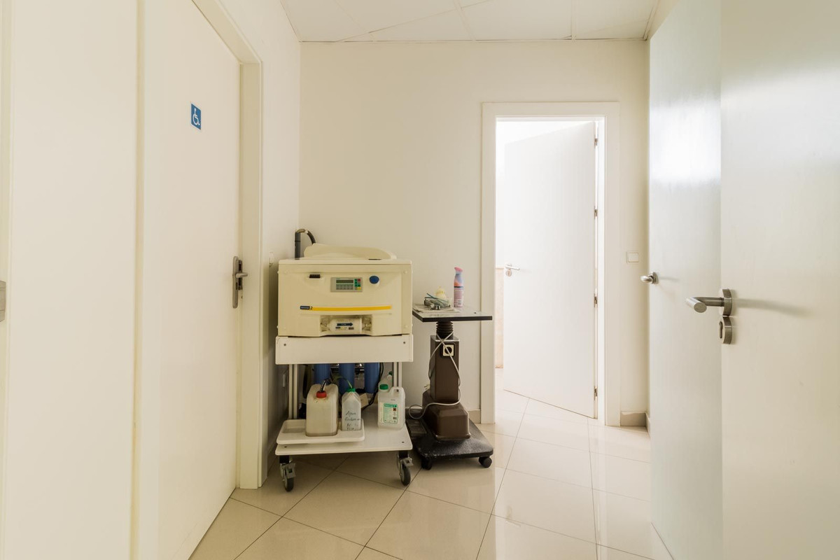 Se vende Negocio de 10 dormitorios en Costa Del Sol, Málaga, España
