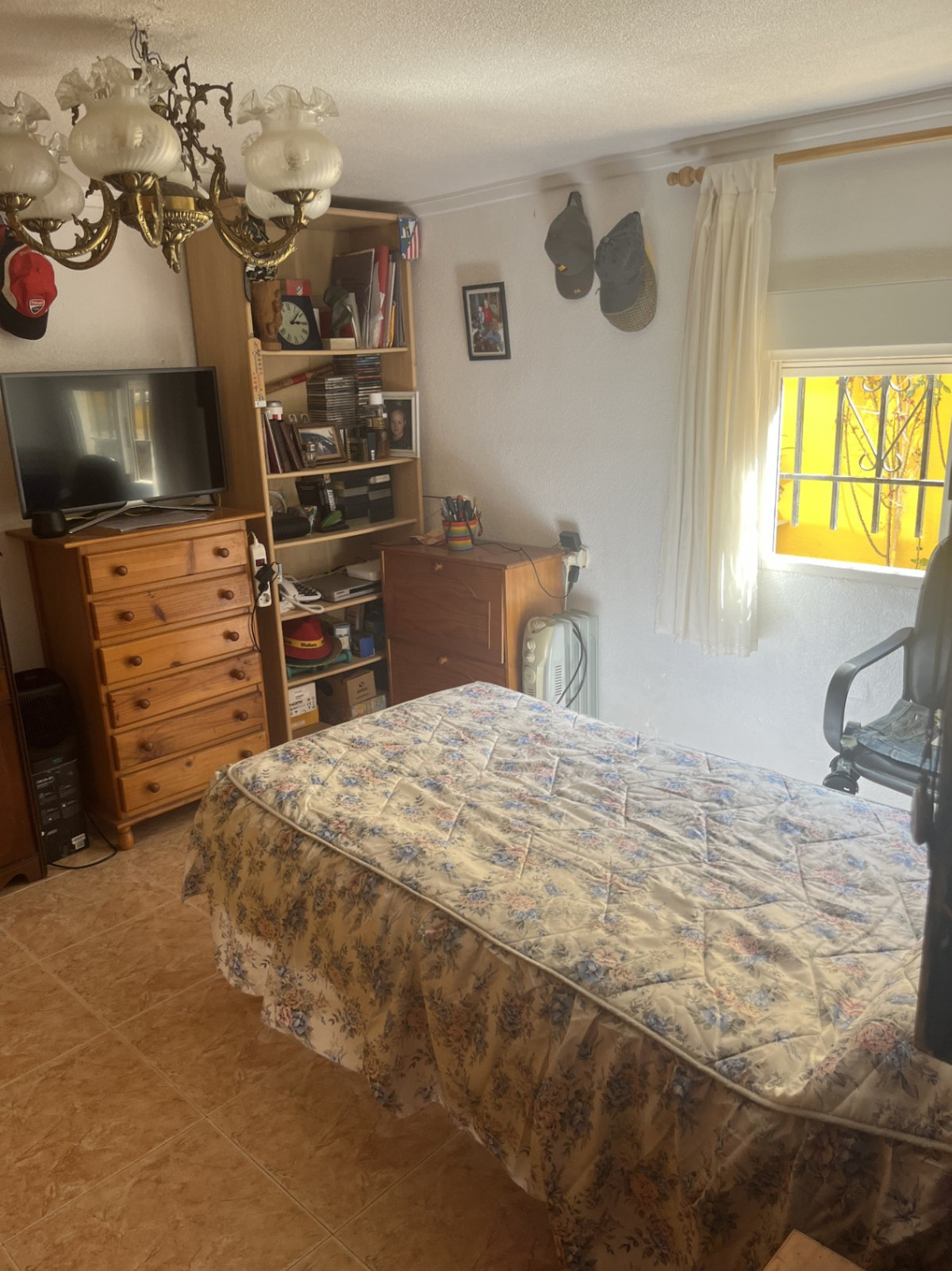Se vende Villa - Chalet de 4 dormitorios en Costa Blanca, Alicante, España
