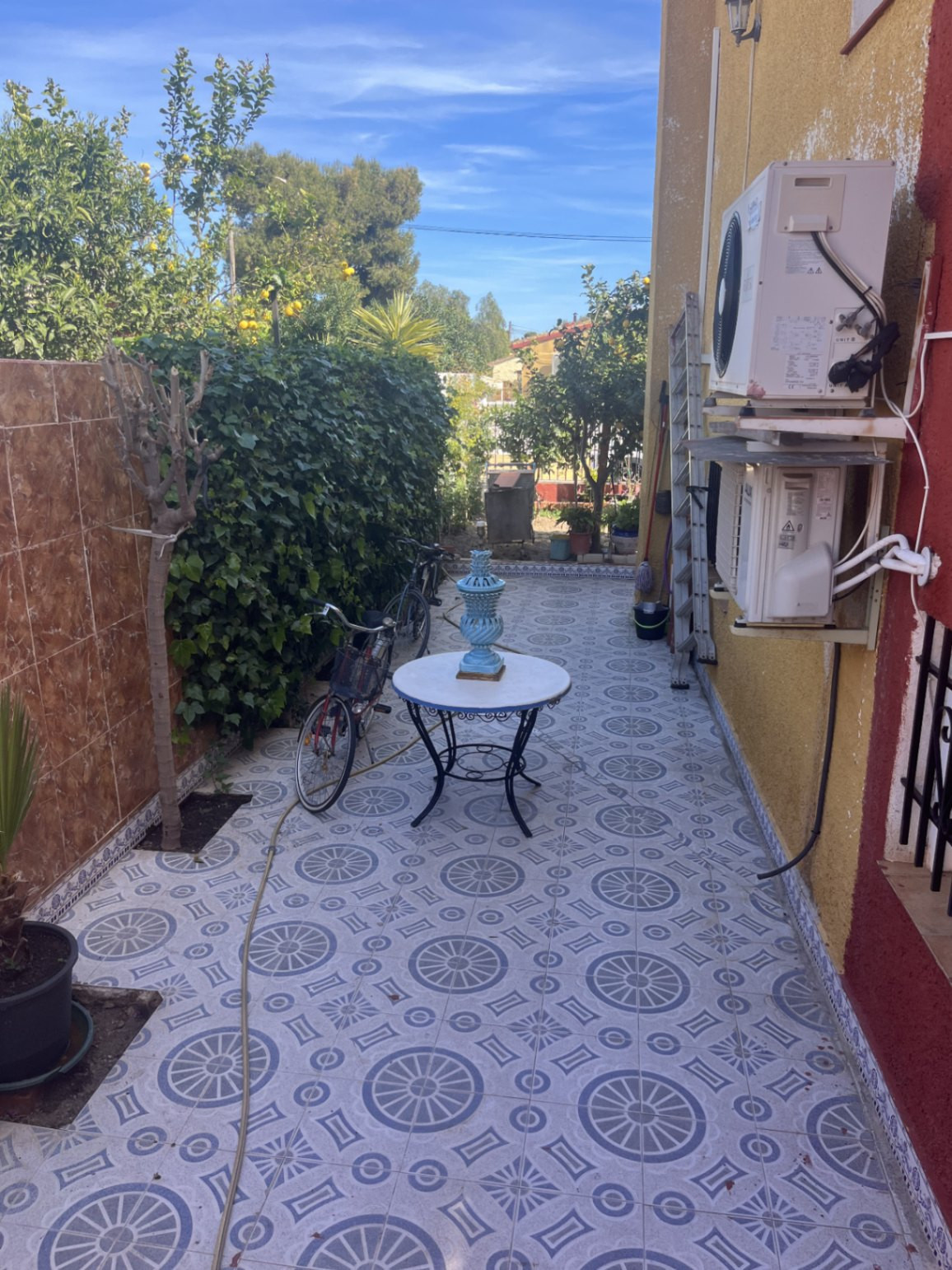 Se vende Villa - Chalet de 4 dormitorios en Costa Blanca, Alicante, España